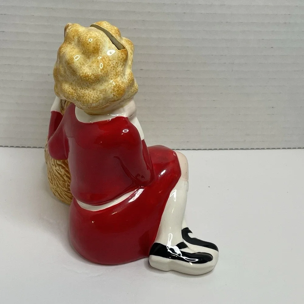 Vintage 1982 Little Orphan ANNIE and SANDY Applause Ceramic PIGGY BANK